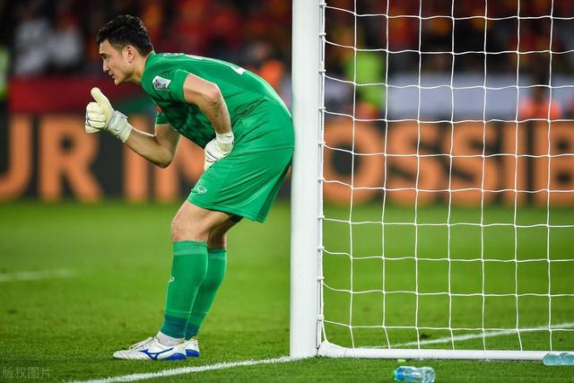 孙铭徽21分广厦胜浙江 林庭谦32分天津胜四川