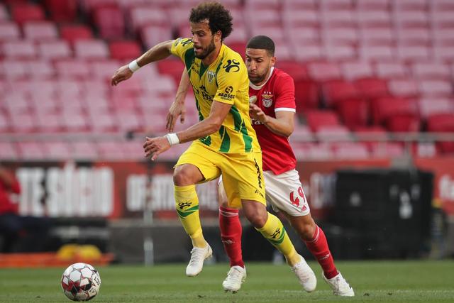 赵睿18分新疆轻取广州 总比分3-1晋级四强